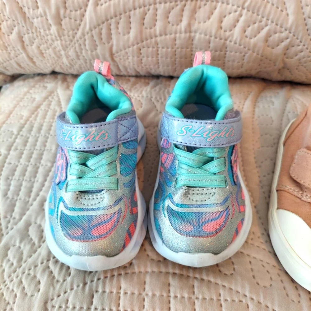 Sketchers girls sneakers pink blue light up & old navy pink sneakers Both Size 5